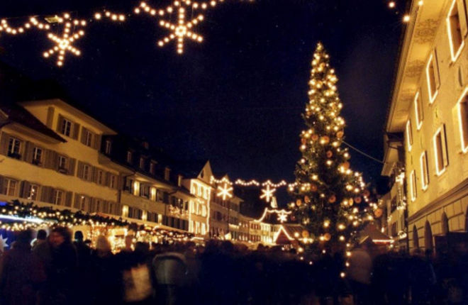 Рождественский рынок  в Виллизау (Willisau), кантон Люцерн (Luzern)