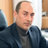 Максим Попов 