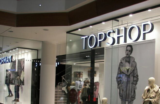 Онлайн-магазин ASOS купил Topshop