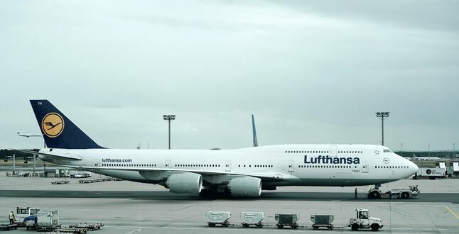 Lufthansa отменила рейсы из Москвы и Петербурга во Франкфурт