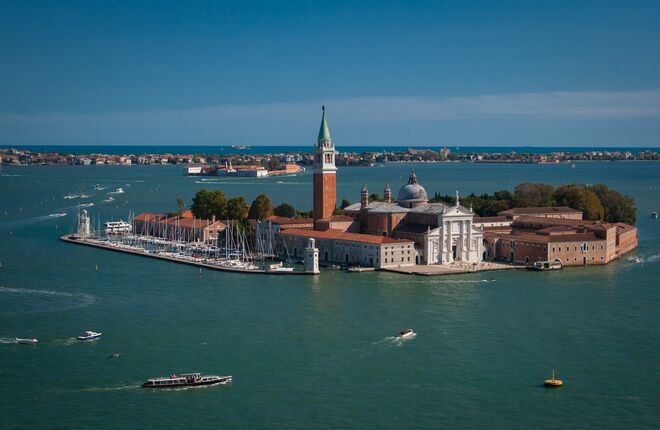 В Венеции будут брать плату с туристов, которые приезжают на один день