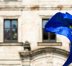 Еврокомиссия запретила выдачу многократных шенгенских виз гражданам России Еврокомиссия запретила выдачу многократных шенгенских виз гражданам России