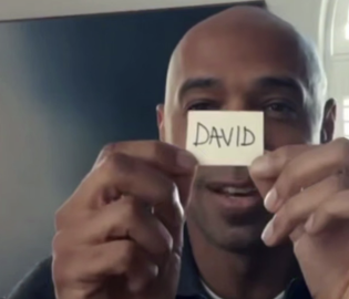 Lays выпустил рекламу с Бекхэмом и Анри Lays выпустил рекламу с Бекхэмом и Анри