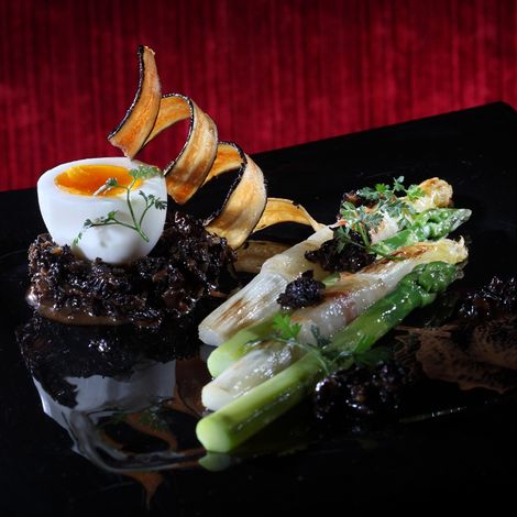 Блюдо, которое подают в отеле Le Richemond в Женеве