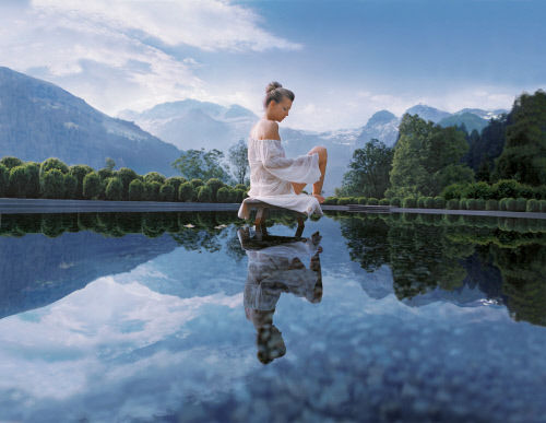 Вид заснеженных вершин и бирюзовых озер Швейцарии наполняет гармонией, чистый горный воздух и целебные источники улучшают здоровье. Постоянные посетители спа-курортов Швейцарии говорят, что после прохождения процедур чувствуешь себя другим человеком. Бернес Оберланд (Bernese Oberland). 