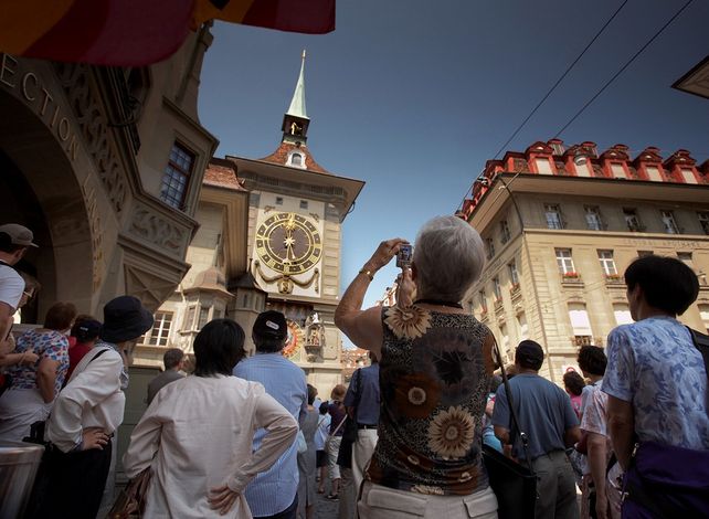 Одной из главных достопримечательностью швейцарской столицы – Берна - является часовая башня или «Zytglogge», построенная еще в 13 веке