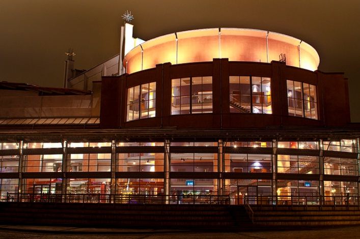 Здание гетеборгской оперы 