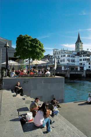 Правый берег реки Лиммат, Цюрих