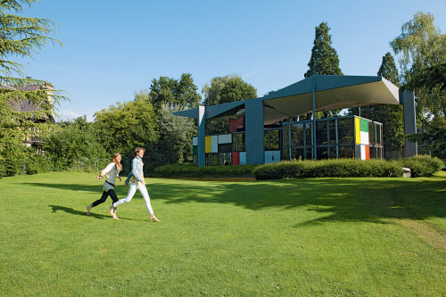  «Центр Ле Корбюзье» (Centre Le Corbusier) в парке Цюриххорн (Zuerichhorn park)