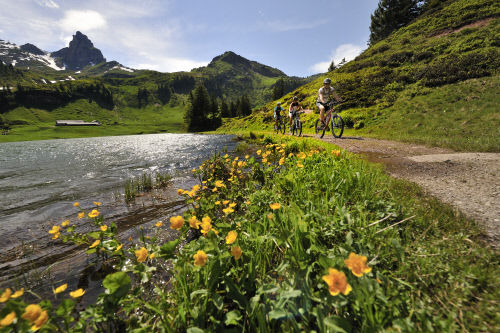 Озеро в регионе Хайдилэнд