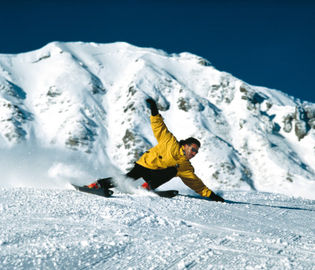 Тандем-ски: спуск на кресле