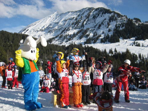 Семейный отдых в Швейцарии, детский клуб, Амден (Amden)