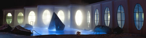 Открытые термальные ванны Tamina Hot Springs в Бад-Рагаце (Bad Ragaz)