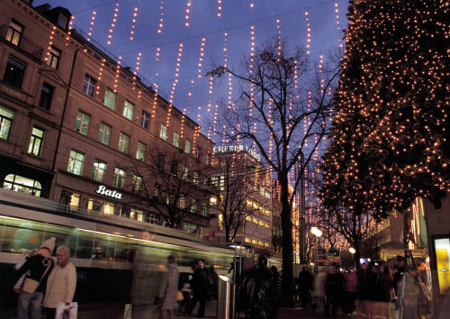 Рождественский рынок  в Цюрихе (Zurich)