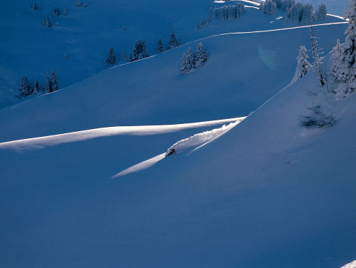 Катание на сноуборде на курорте Сааненмозер (Saanenmoeser), Гштаад (Gstaad)