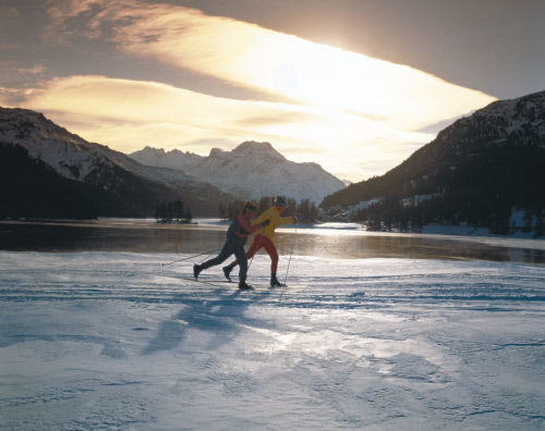 Катание на лыжах, Верхний Энгадин (Upper Engadine), не берегу озера Шампфер (Champfer)