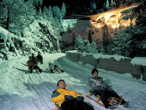 Ночное катание на санях, в районе перевала Албула (Albula)