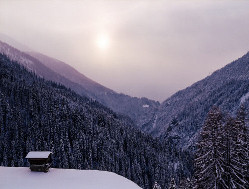 Деревушка Монштейн (Monstein), регион Давос (Davos), кантон Граубюнден (Graubünden)