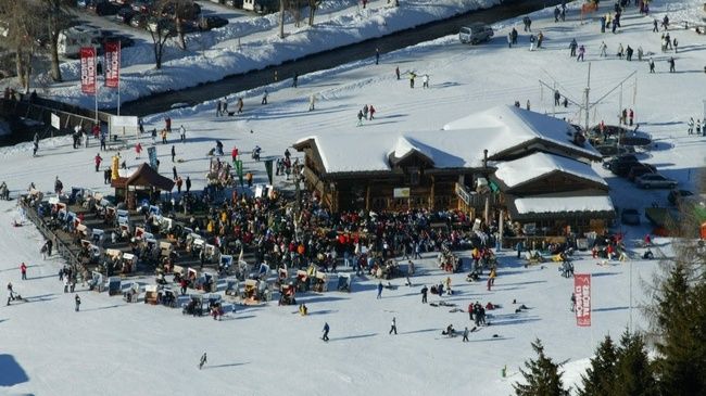 Bolgen Plaza, оригинальный домик у подножия горы, считается одним из самых лучших мест для отдыха в Граубюндене