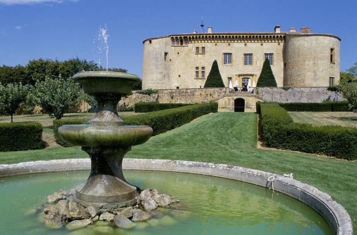 Гостиница-ресторан в замке Bagnols в регионе Божоле