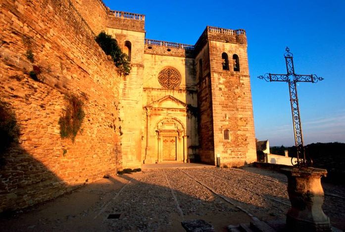 Замок Grignan в регионе Дром