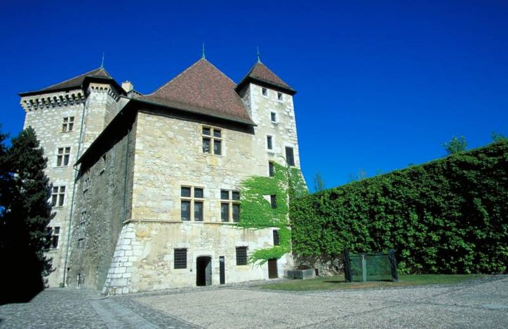 Замок в Аннеси