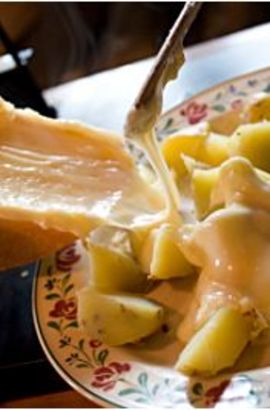 Наслаждаясь раклеттом