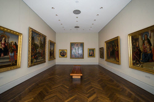 Берлинская картинная галерея (Berliner Gemaldegalerie) Matthikirchplatz