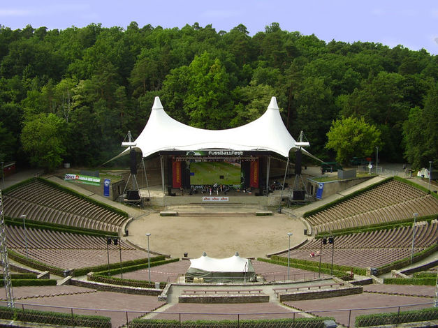 Вальдбюне (Waldbhne Berlin) Glockenturmstrasse 1