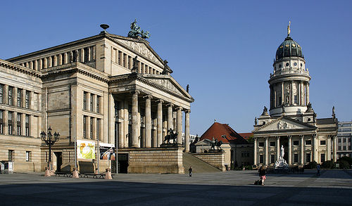 Жандарменмаркт (Gendarmenmarkt)