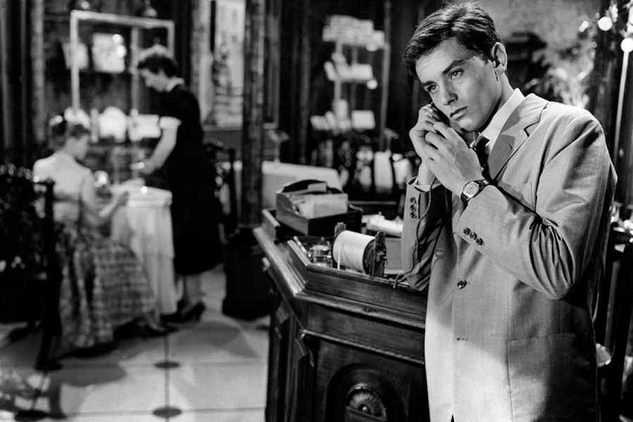 Ерекше қолмен салынған секс суреттері