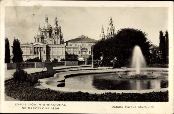 В 1929 году выставка прошла в двух городах Испании - Барселоне и Севилье. По этому случаю была построена площадь Испании в Севилье