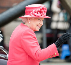 10 фактов о королеве