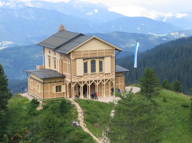 Замок Шахен