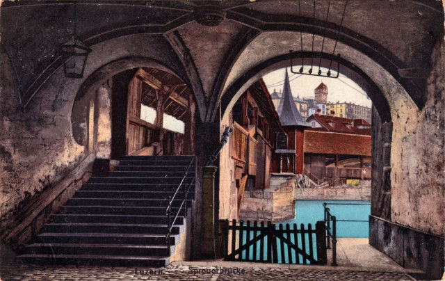 Старая открытка с мостом Шпройербрюкке (Spreuerbrucke)