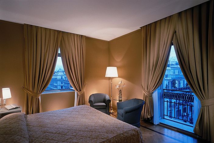 Комната Grand Hotel Vesuvio