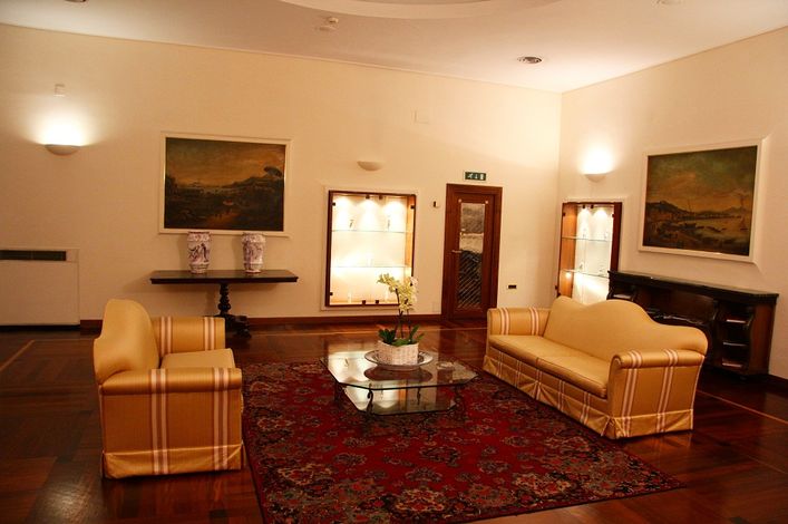 Интерьеры Grand Hotel Vesuvio 