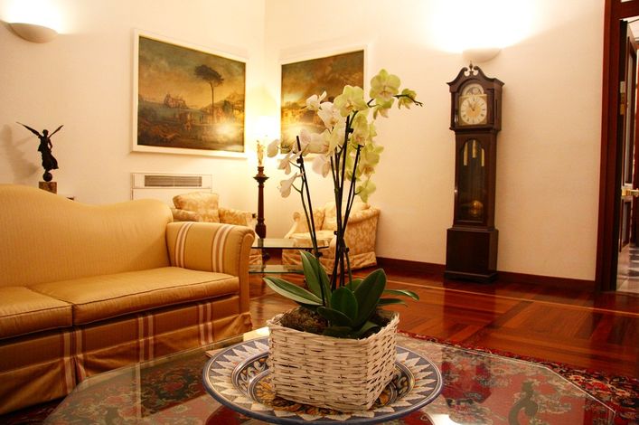 Интерьеры Grand Hotel Vesuvio 