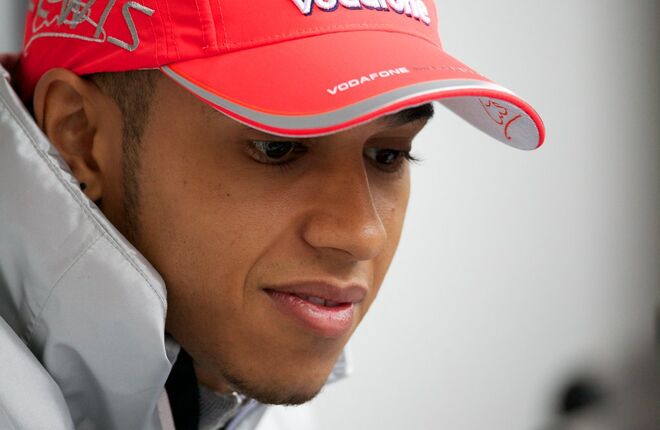 Хэмилтон стал победителем «Формулы 1» и догнал Шумахера по титулам