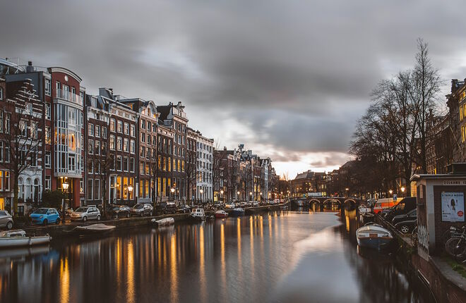 В Амстердаме предложили запретить продажу марихуаны туристам