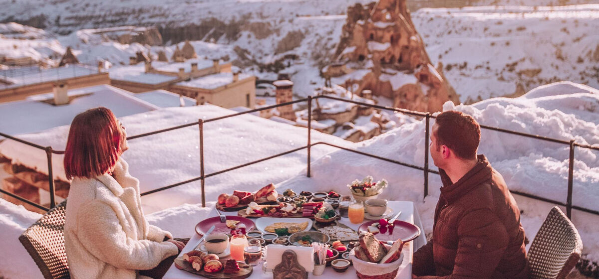 14 февраля в отелях Европы