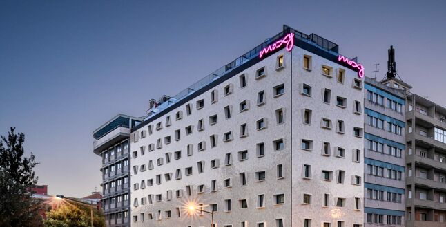 Marriott International открывает новый дизайнерский отель в Лиссабоне | Фото