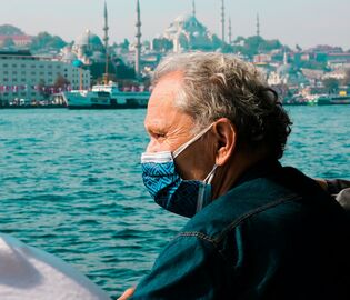 Власти Турции рассказали, нужно ли туристам соблюдать комендантский час