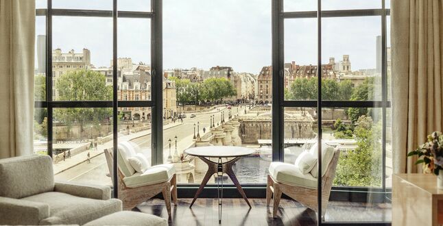 В Париже открывается первый городской отель Cheval Blanc