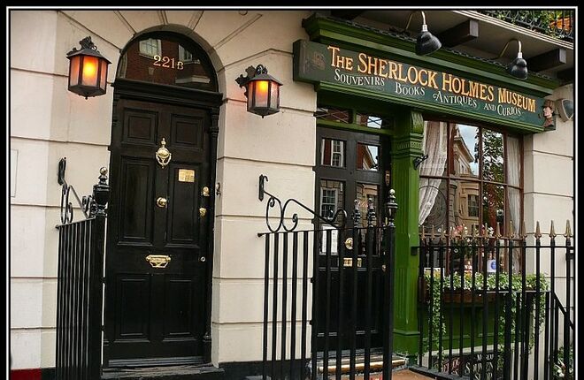 Автор бестселлеров напишет новые книги о Шерлоке Холмсе