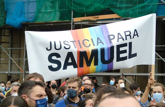 Убийство гея вызвало митинги против гомофобии в Испании
