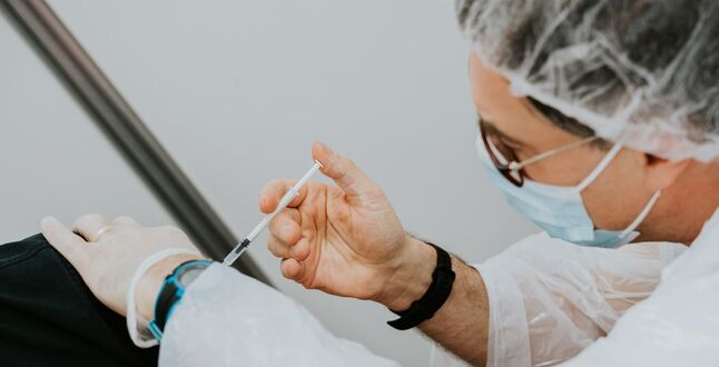 В Польше подожгли пункт вакцинации от коронавируса