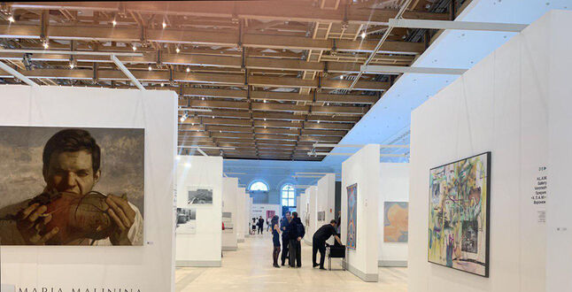 В Москве открылась ярмарка современного искусства Cosmoscow