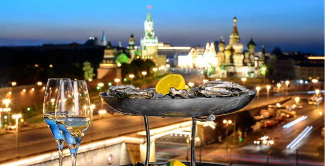 В отеле «Балчуг Кемпински Москва» начинается сезон предновогодних бранчей