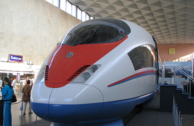 Между Москвой и Санкт-Петербургом пустят поезд со скоростью 360км/ч